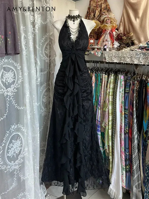 Women Black Halter Lace Maxi Dress Deep V Neck Ruffle Ruched Waist Formal Evening Party Gown Gothic Elegant Party Dress
Women Black Halter Lace Maxi Dress Deep V Neck Ruffle Ruched Waist Formal Evening Party Gown Gothic Elegant Party Dress