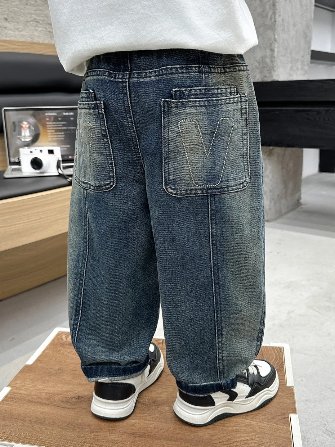 Boys Spring Autumn Denim Jeans High Waist Straight Leg Casual Long Pants Trendy And Haome Kids Clothing Korean Sle Jeans
Boys Spring Autumn Denim Jeans High Waist Straight Leg Casual Long Pants Trendy And Haome Kids Clothing Korean Sle Jeans