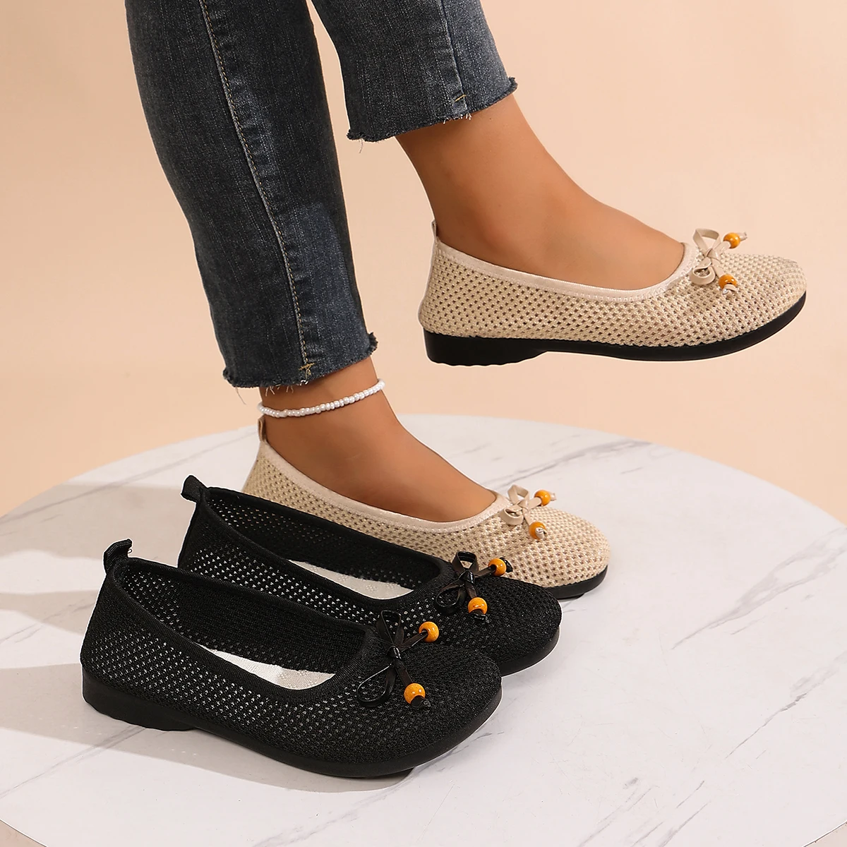 2026 New Women's Slip On Sneakers Breathable Lightweight Soft Sole Casual Shoes Comfortable Walking Flats
2026 New Women's Slip On Sneakers Breathable Lightweight Soft Sole Casual Shoes Comfortable Walking Flats