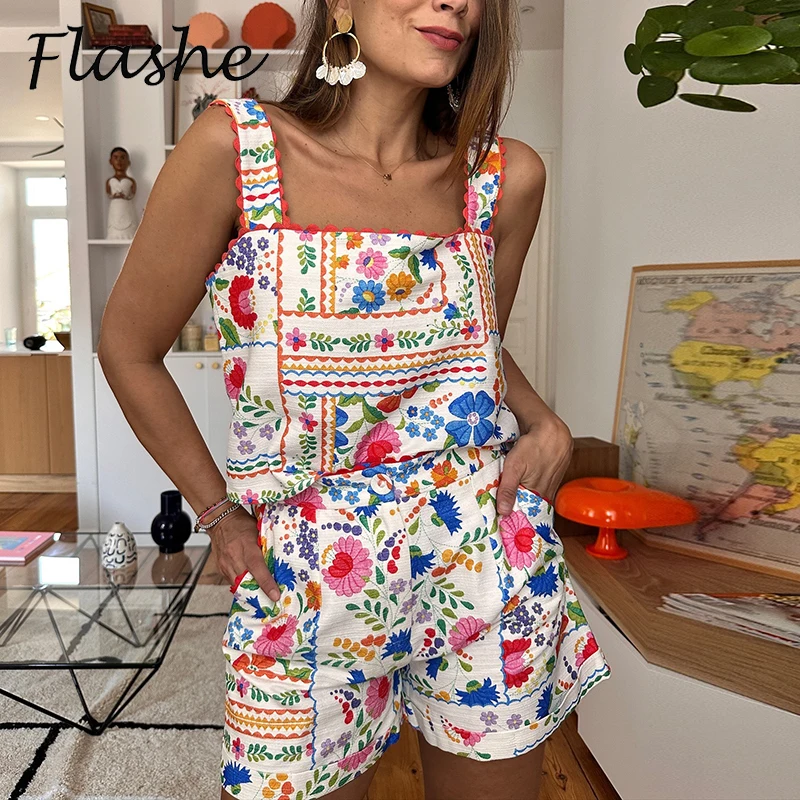 Women Casual Shorts Two Piece Suits Vintage Printed Sleeveless Vest Tops Shorts Suit Female Summer Outfits
Women Casual Shorts Two Piece Suits Vintage Printed Sleeveless Vest Tops Shorts Suit Female Summer Outfits