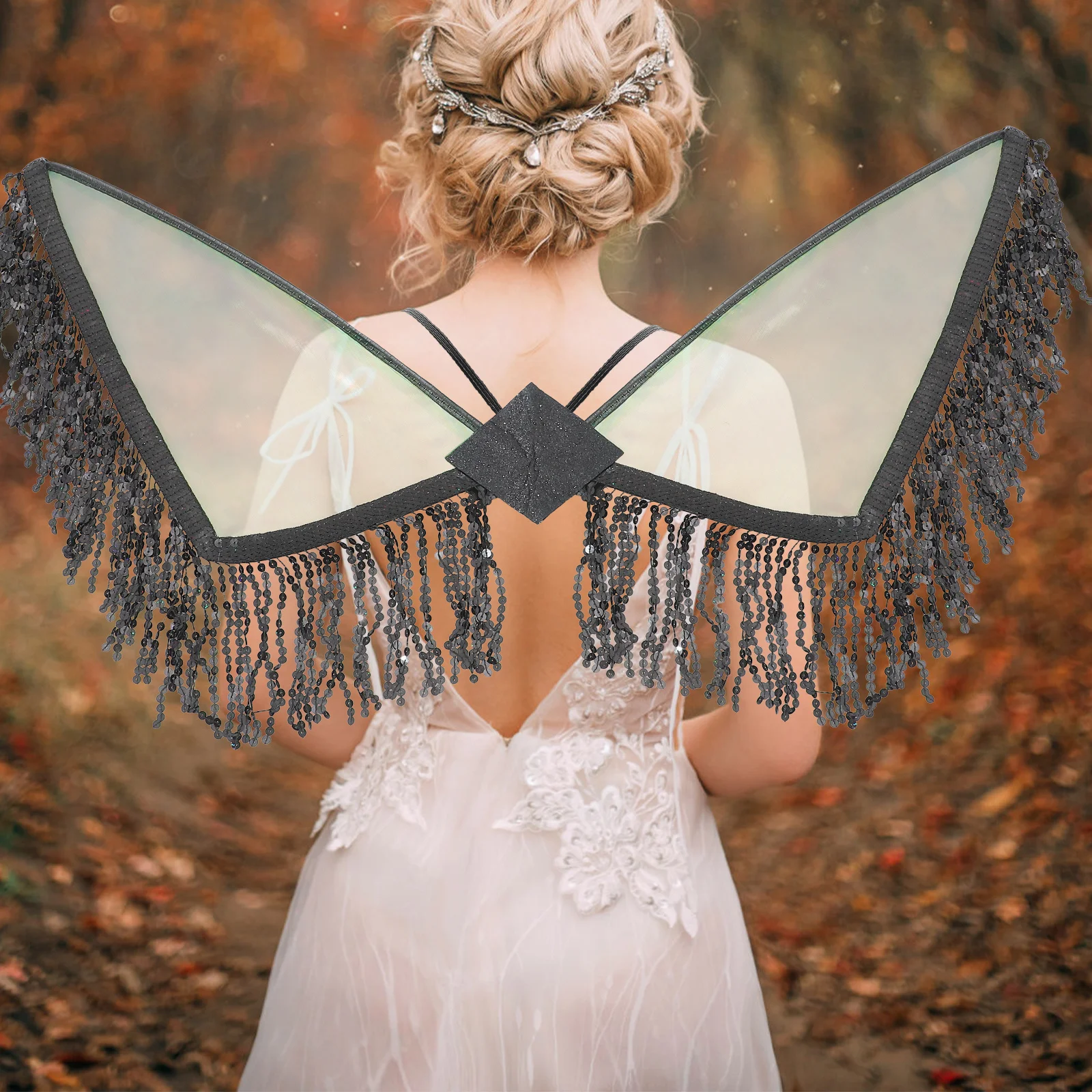 Black Tassel Wing Prop Exquisite Sequins Cosplay Costume Wings Lightweight Comfortable for Halloween Party Performance Role Play
Black Tassel Wing Prop Exquisite Sequins Cosplay Costume Wings Lightweight Comfortable for Halloween Party Performance Role Play