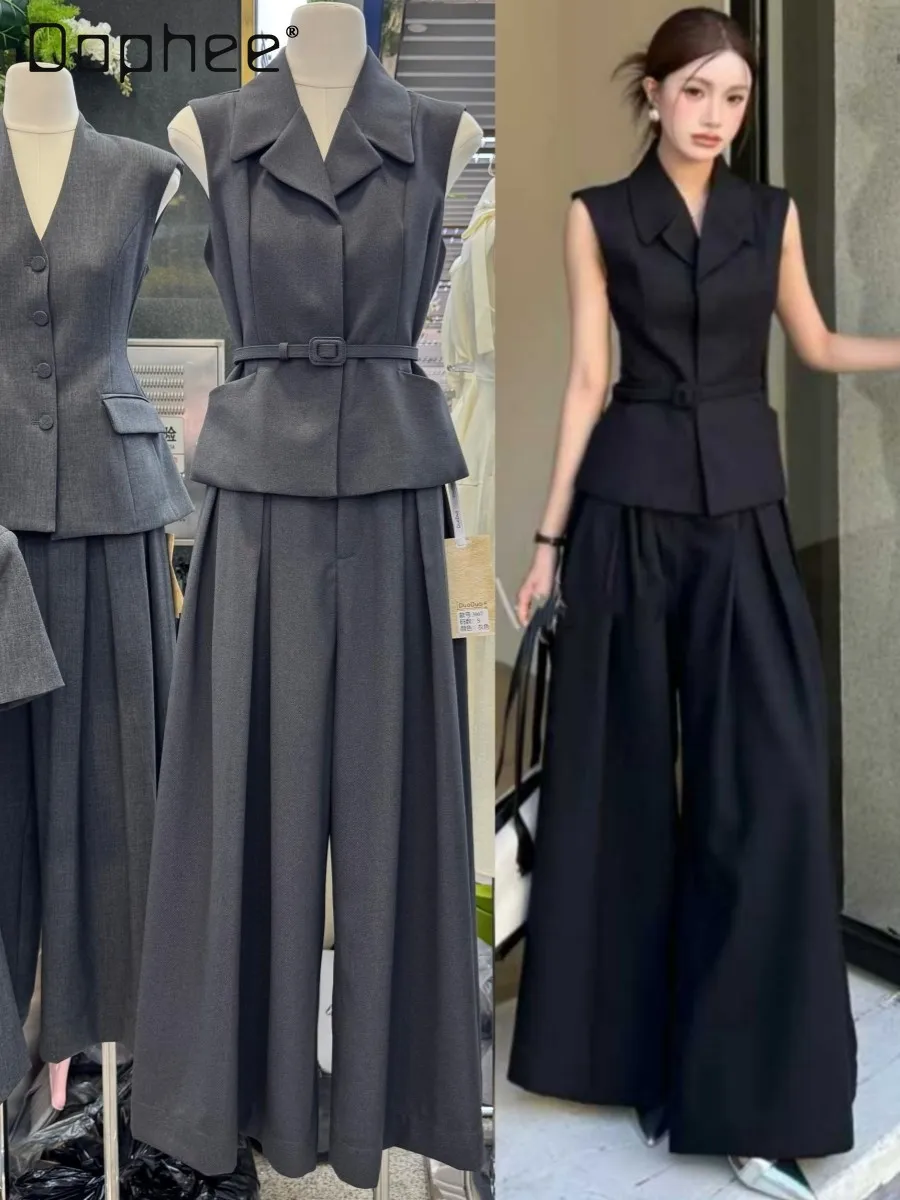 High-end Black Suit Collar Sleeveless Vest Top Women 2026 Summer New Commuter Style Fashion Temperament Wide-leg Pants Suit
High-end Black Suit Collar Sleeveless Vest Top Women 2026 Summer New Commuter Style Fashion Temperament Wide-leg Pants Suit