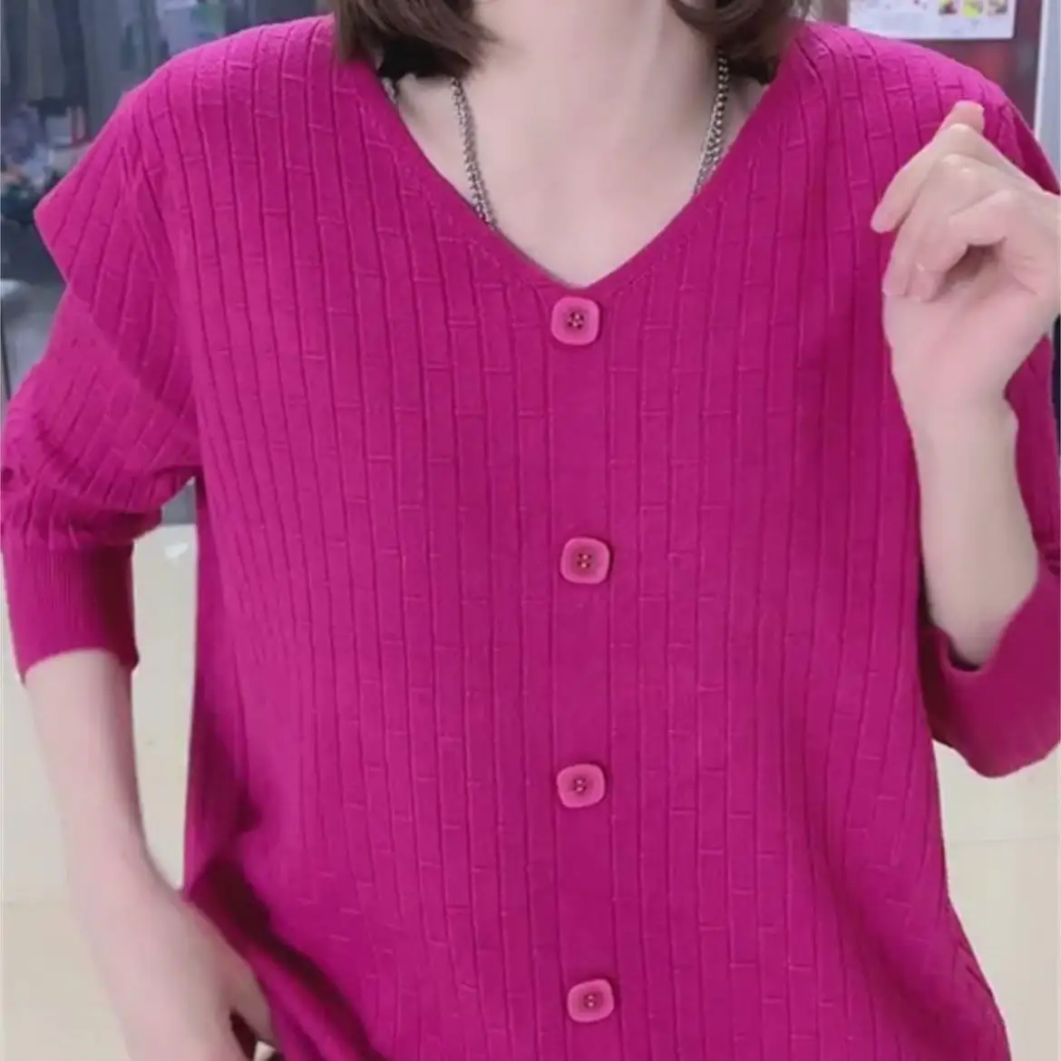 Loose V-Neck Knitwear Long Sleeve Women's Lazy Style Spring Fashion Loose Fit 2023 New Arrival plus Size Casual Top
Loose V-Neck Knitwear Long Sleeve Women's Lazy Style Spring Fashion Loose Fit 2023 New Arrival plus Size Casual Top