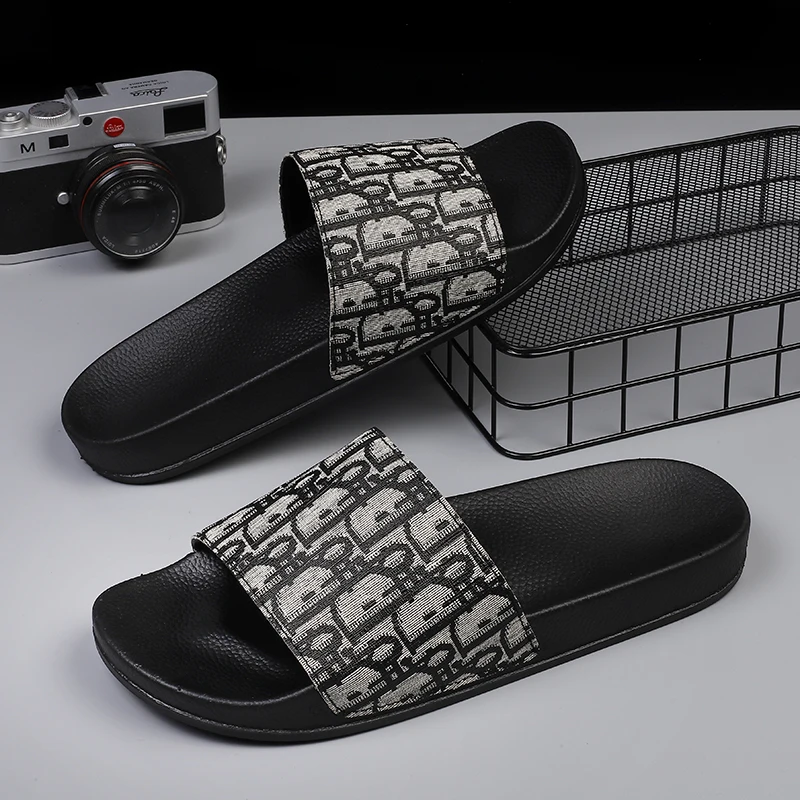 Southeast Asia 2025 large-size one-line slippers fashion outerwear summer men's outdoor beach flat sandals
Southeast Asia 2025 large-size one-line slippers fashion outerwear summer men's outdoor beach flat sandals