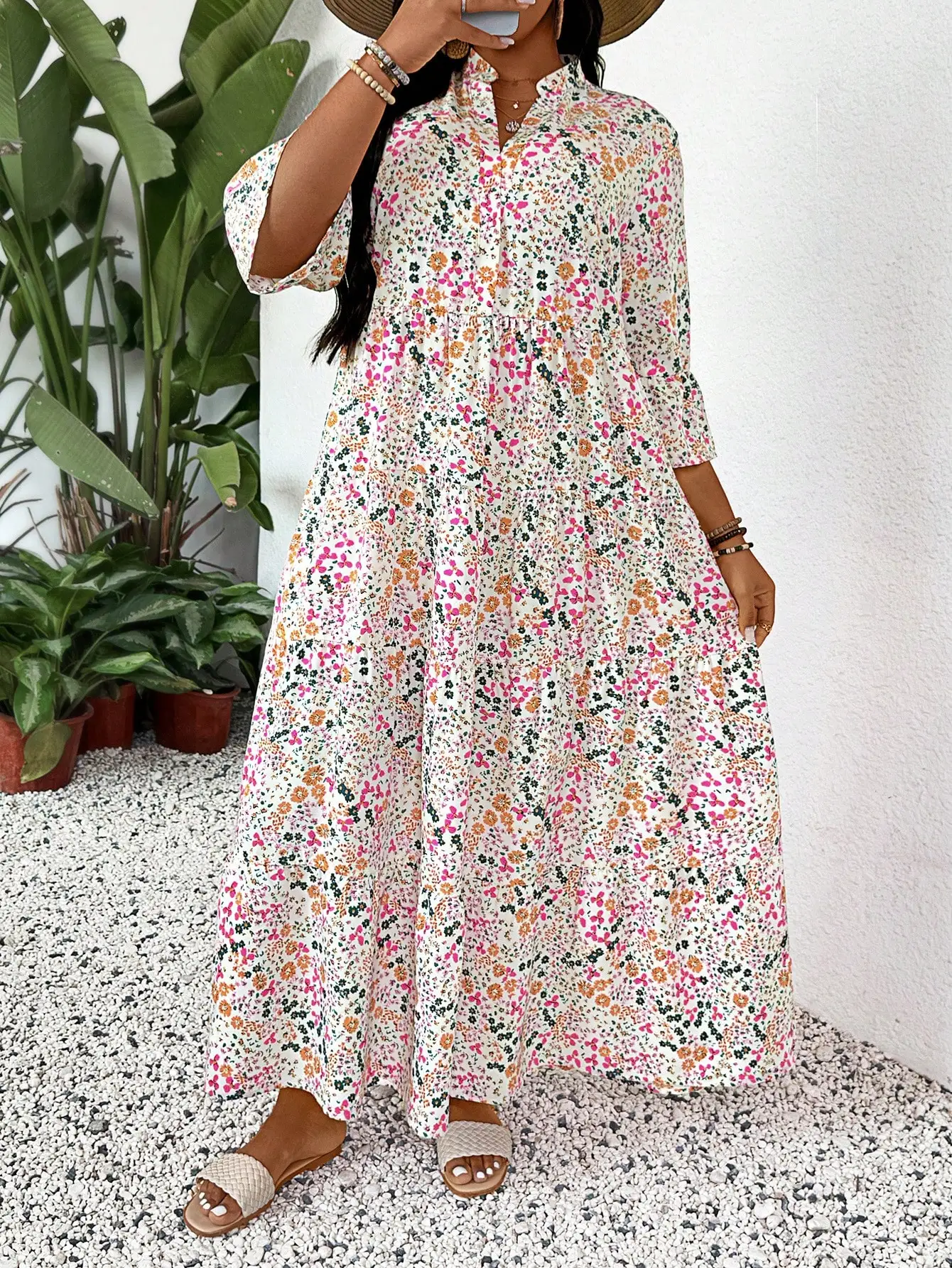 Женское многоярусное платье макси больших размеров с цветочным принтом, воротником и рукавами 3/4
Женское многоярусное платье макси больших размеров с цветочным принтом, воротником и рукавами 3/4