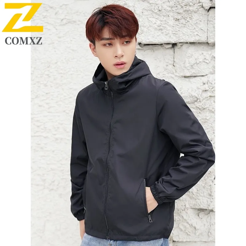 COMXZ Men Chaqueta High Fashion Wear Resistant Waterproof Windproof Outdoor Running Fishing Hunting Outerwear Gorpcore Jacket
COMXZ Men Chaqueta High Fashion Wear Resistant Waterproof Windproof Outdoor Running Fishing Hunting Outerwear Gorpcore Jacket