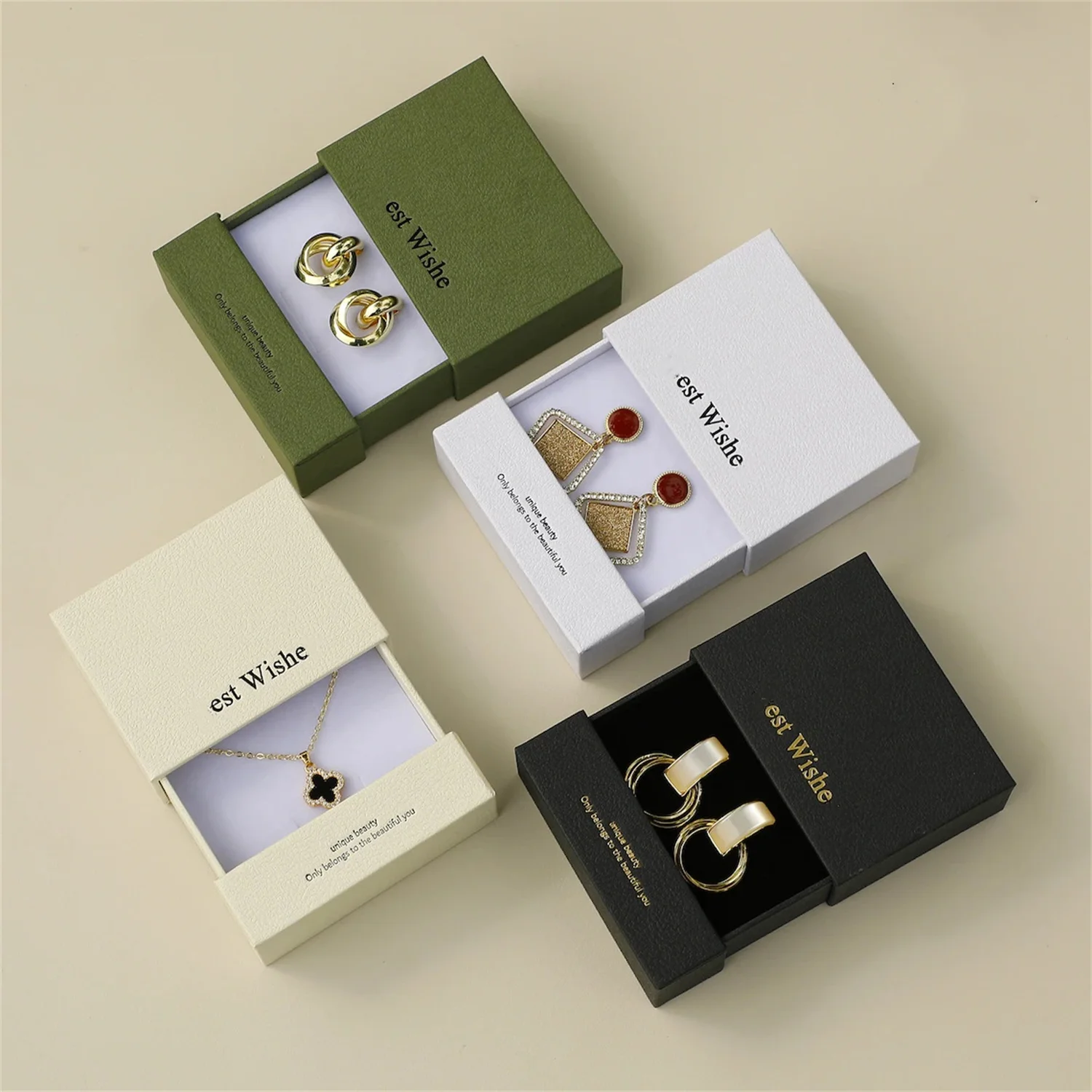 50pcs 8x8x3.5cm Jewelry box black custom box personalized logo necklace earrings ring jewelry packaging box best drawer box anni
50pcs 8x8x3.5cm Jewelry box black custom box personalized logo necklace earrings ring jewelry packaging box best drawer box anni