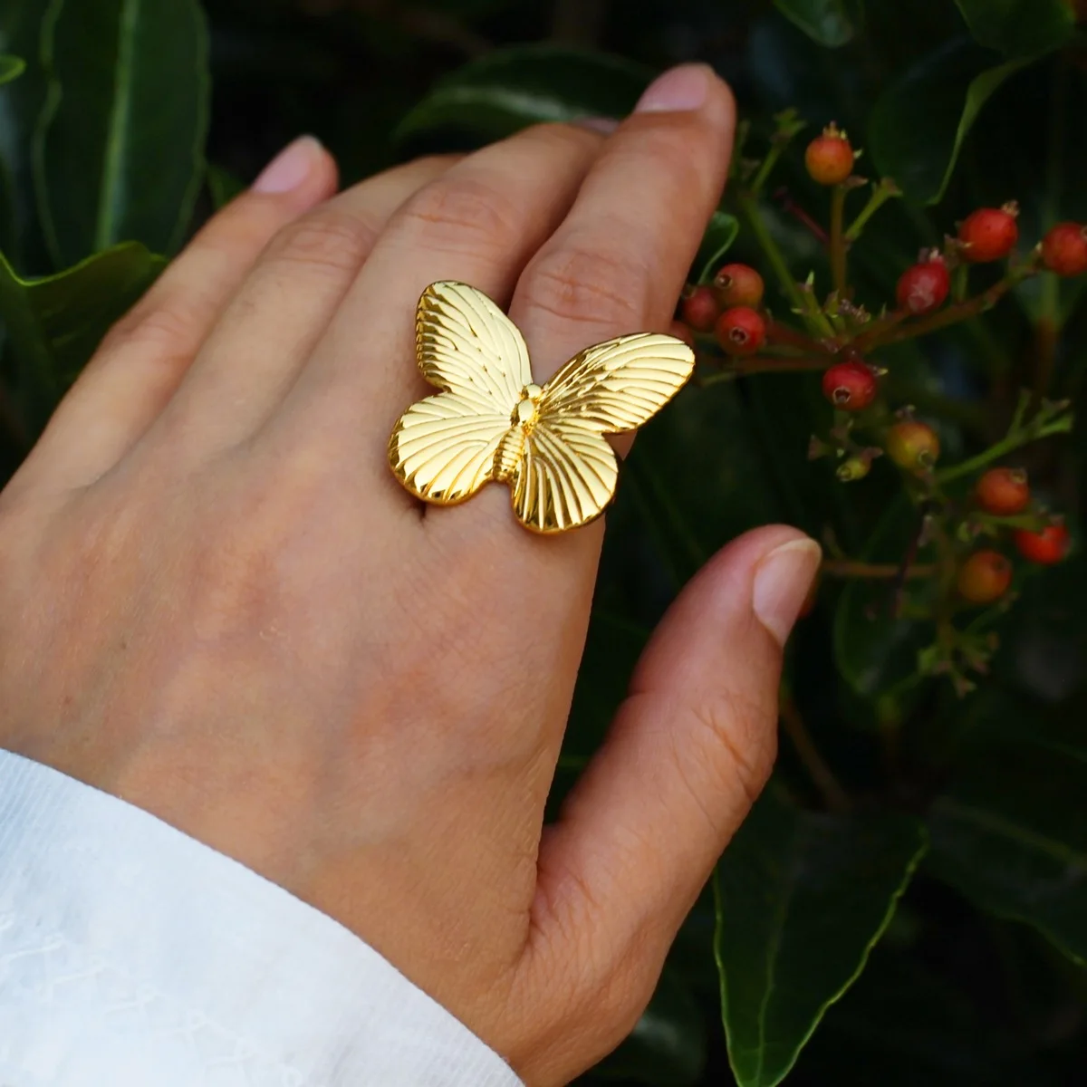 Brass Butterfly Adjustable Ring 2025 Hot Sale for Dating M109
Brass Butterfly Adjustable Ring 2025 Hot Sale for Dating M109
