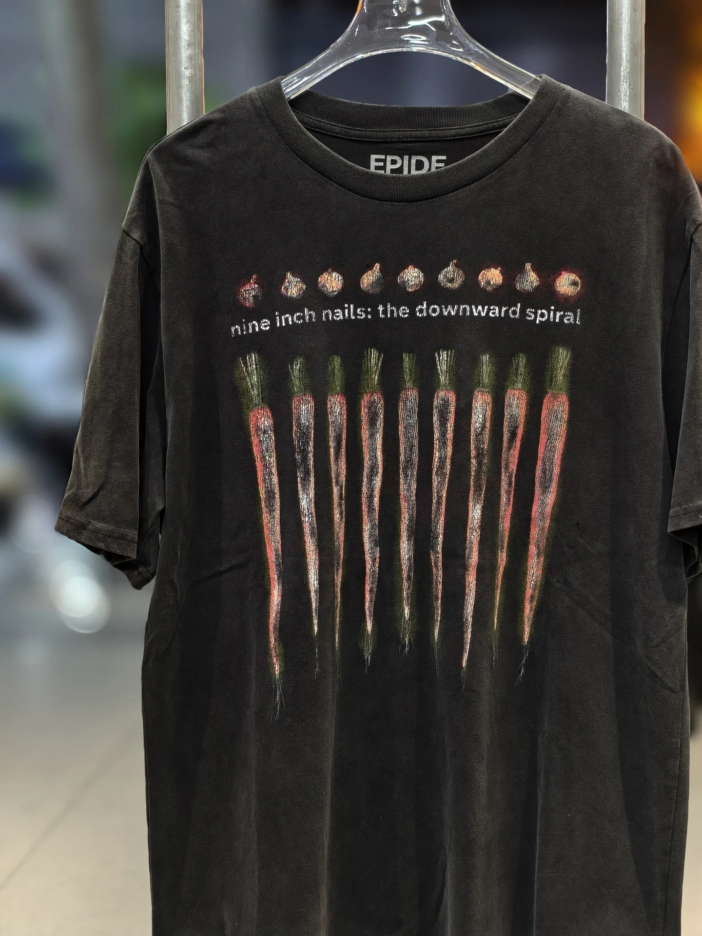 Винтажная мужская футболка Waed с принтом, 9-дюймовый принт в стиле американского хай-стрит, хлопок, молодежная мода, круглый вырез, принт с изображением моркови и гвоздей
Винтажная мужская футболка Waed с принтом, 9-дюймовый принт в стиле американского хай-стрит, хлопок, молодежная мода, круглый вырез, принт с изображением моркови и гвоздей