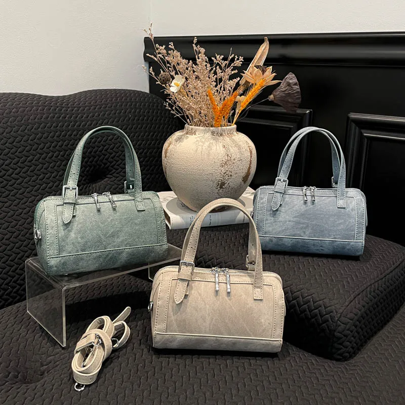 New Design Fashion Elegant Women Small Barrel Handbag PU Leather Streetwear Ladies Shoulder Bags Luxury Crossbody Purse
New Design Fashion Elegant Women Small Barrel Handbag PU Leather Streetwear Ladies Shoulder Bags Luxury Crossbody Purse