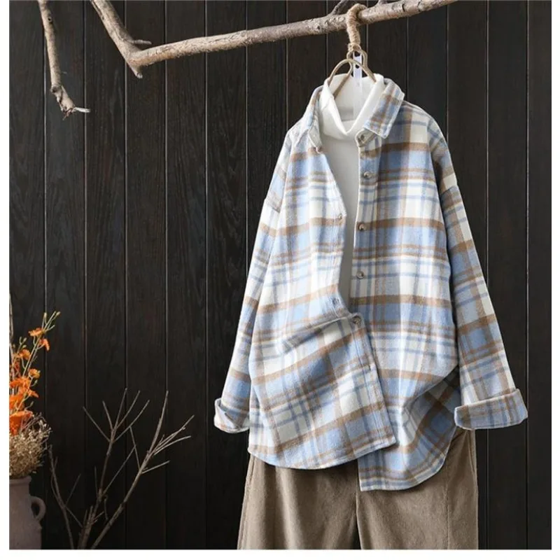 2025 Autumn and Winter New Loose Versatile Plaid Long-sleeved for Women Retro Woolen Shirt Jacket
2025 Autumn and Winter New Loose Versatile Plaid Long-sleeved for Women Retro Woolen Shirt Jacket