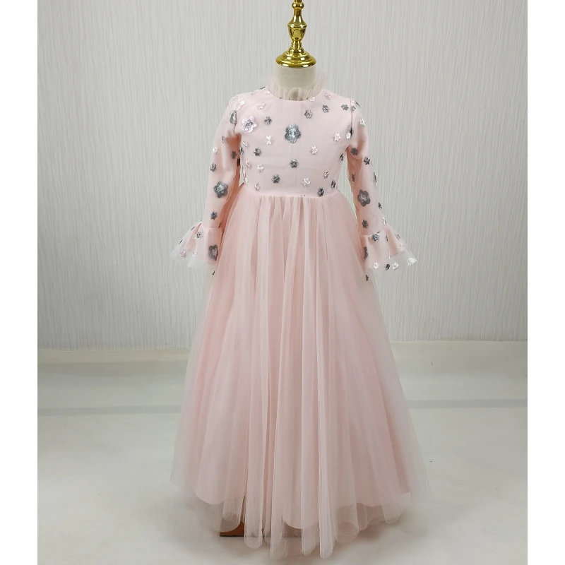 Real Photo Flower Girl Dresses Pink Floral Tulle Modest O-neck Full Sleeves Zipper Princess Floor Length Kids Gown TZ012
Real Photo Flower Girl Dresses Pink Floral Tulle Modest O-neck Full Sleeves Zipper Princess Floor Length Kids Gown TZ012