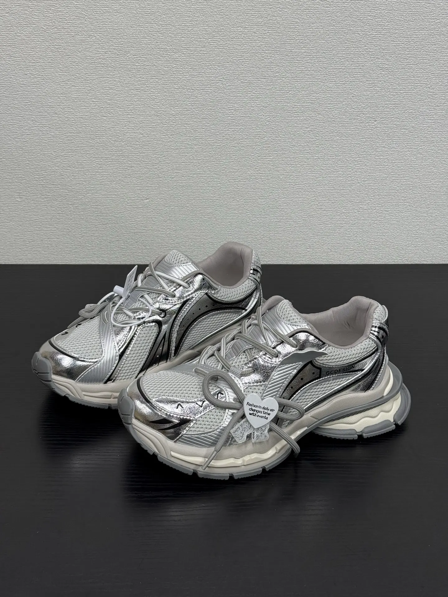 Women Mesh-paneled Sneakers Chunky Rubber Sole
Women Mesh-paneled Sneakers Chunky Rubber Sole