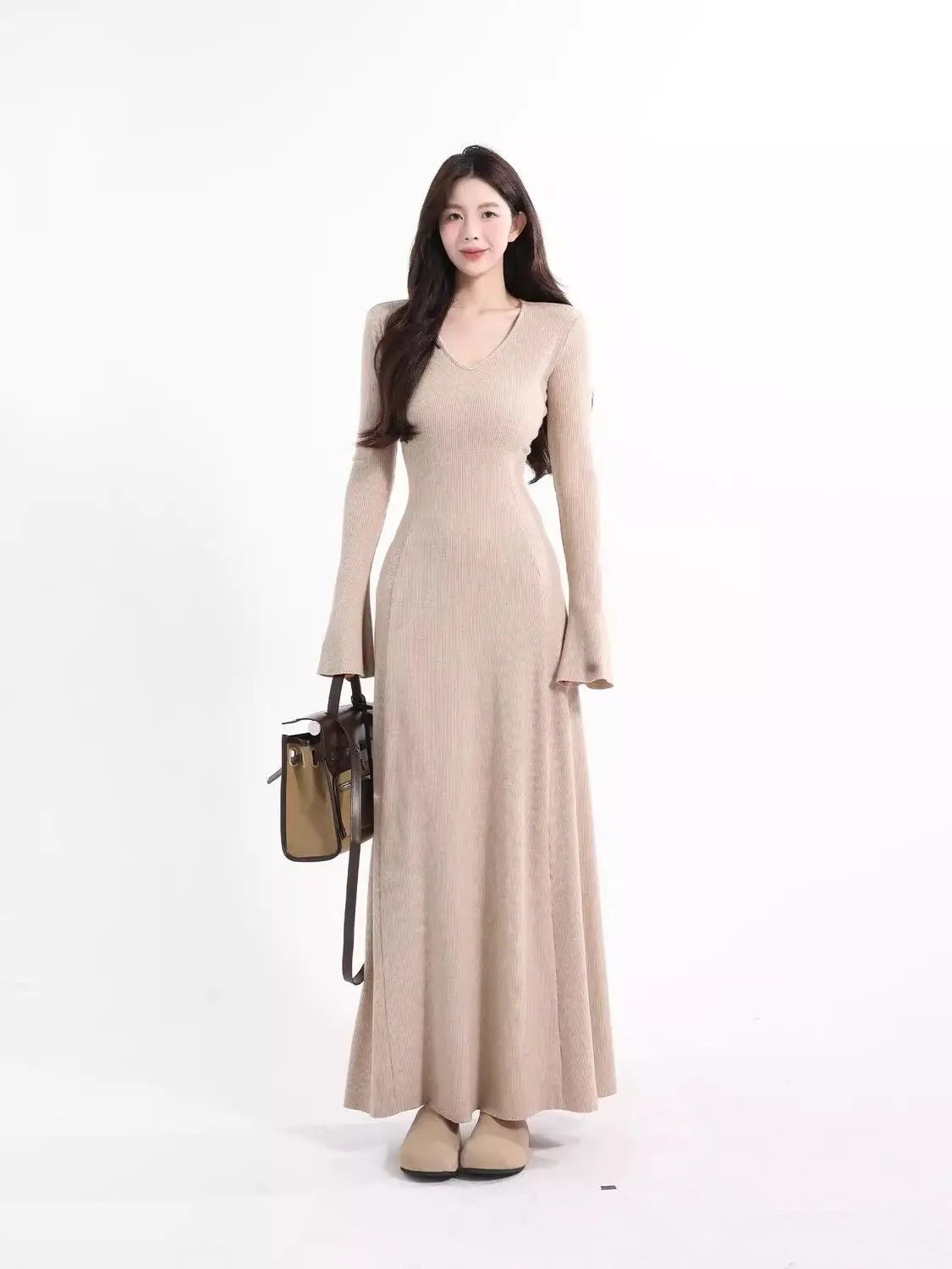 Dresses Womens Ceremony Autumn Knitted Patchwork Ribbing Buttoned Cinched Slim-Fit City Grunge Street Trend Hipsters Statement
Dresses Womens Ceremony Autumn Knitted Patchwork Ribbing Buttoned Cinched Slim-Fit City Grunge Street Trend Hipsters Statement