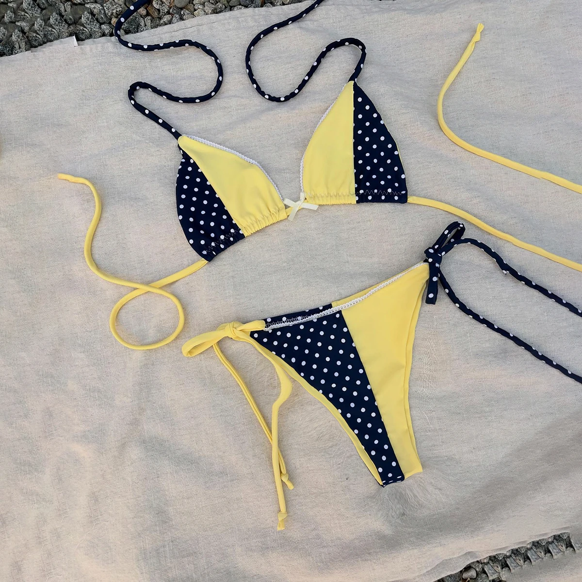 Micro Bikinis 2026 Sexy Women Swimsuit Swimwear Female Bikini Set Brazilian Biquini Bathing Suit Dot Swimming Suit Beachwear
Micro Bikinis 2026 Sexy Women Swimsuit Swimwear Female Bikini Set Brazilian Biquini Bathing Suit Dot Swimming Suit Beachwear