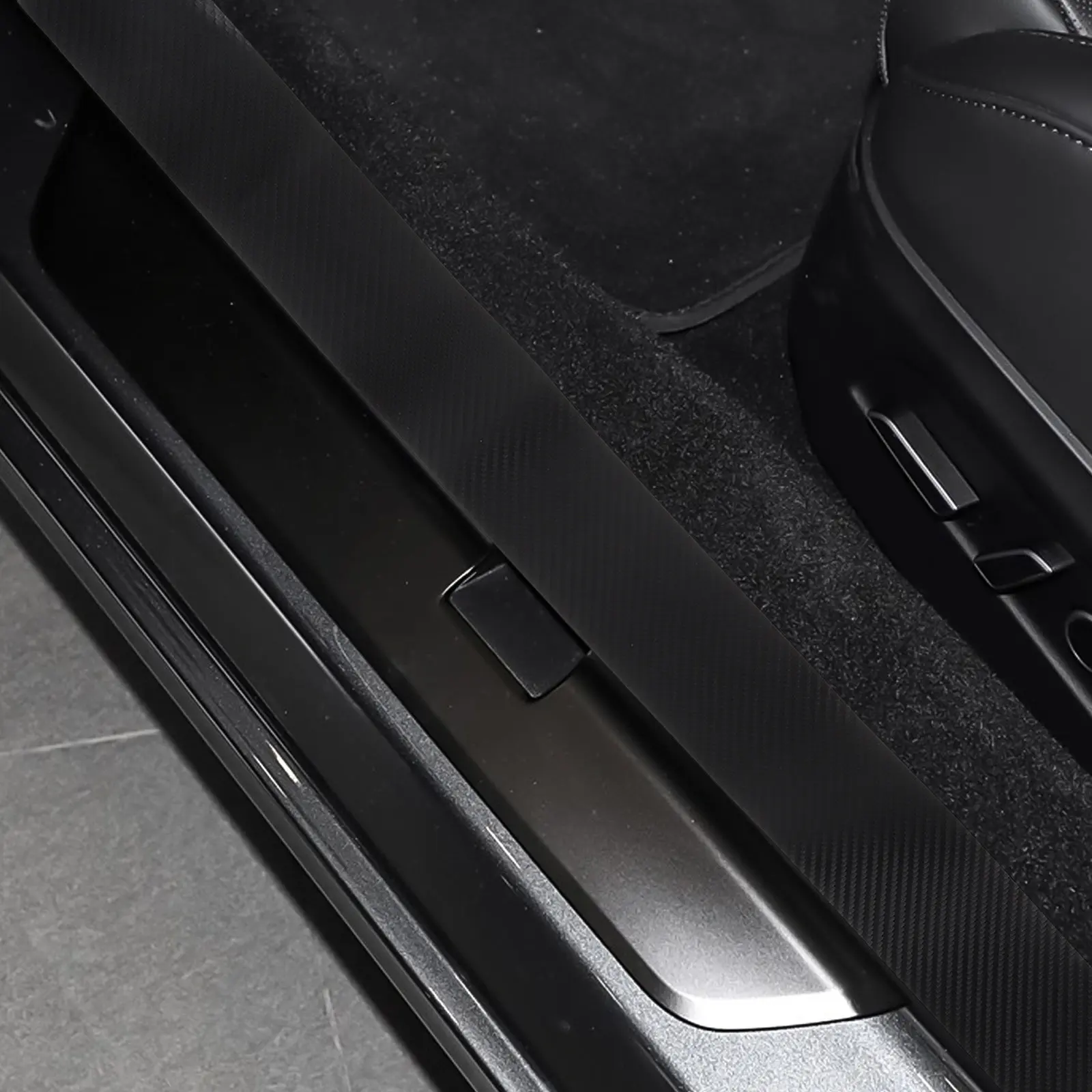 4Pcs Premium Carbon Fiber Car Sill Protector Strips Easy Install Dirt Resistant Door Sill Covers for Cars Suvs Trucks
4Pcs Premium Carbon Fiber Car Sill Protector Strips Easy Install Dirt Resistant Door Sill Covers for Cars Suvs Trucks