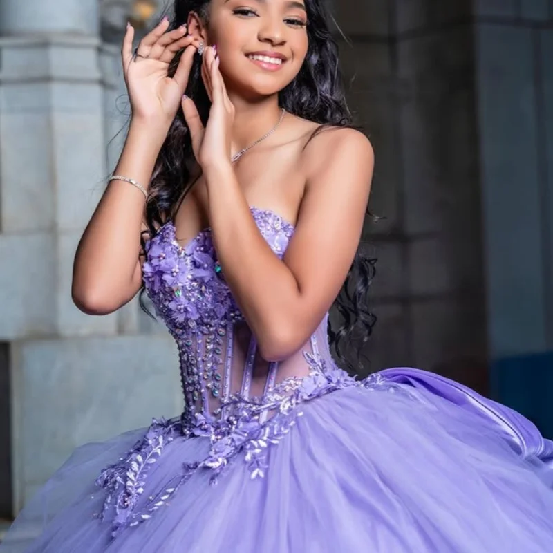 Customized Lavender Purple Quinceanera Dresses Off the Shoulder Tull applique Lace flower Long tail Bow Vestido 15 Quinceanera
Customized Lavender Purple Quinceanera Dresses Off the Shoulder Tull applique Lace flower Long tail Bow Vestido 15 Quinceanera
