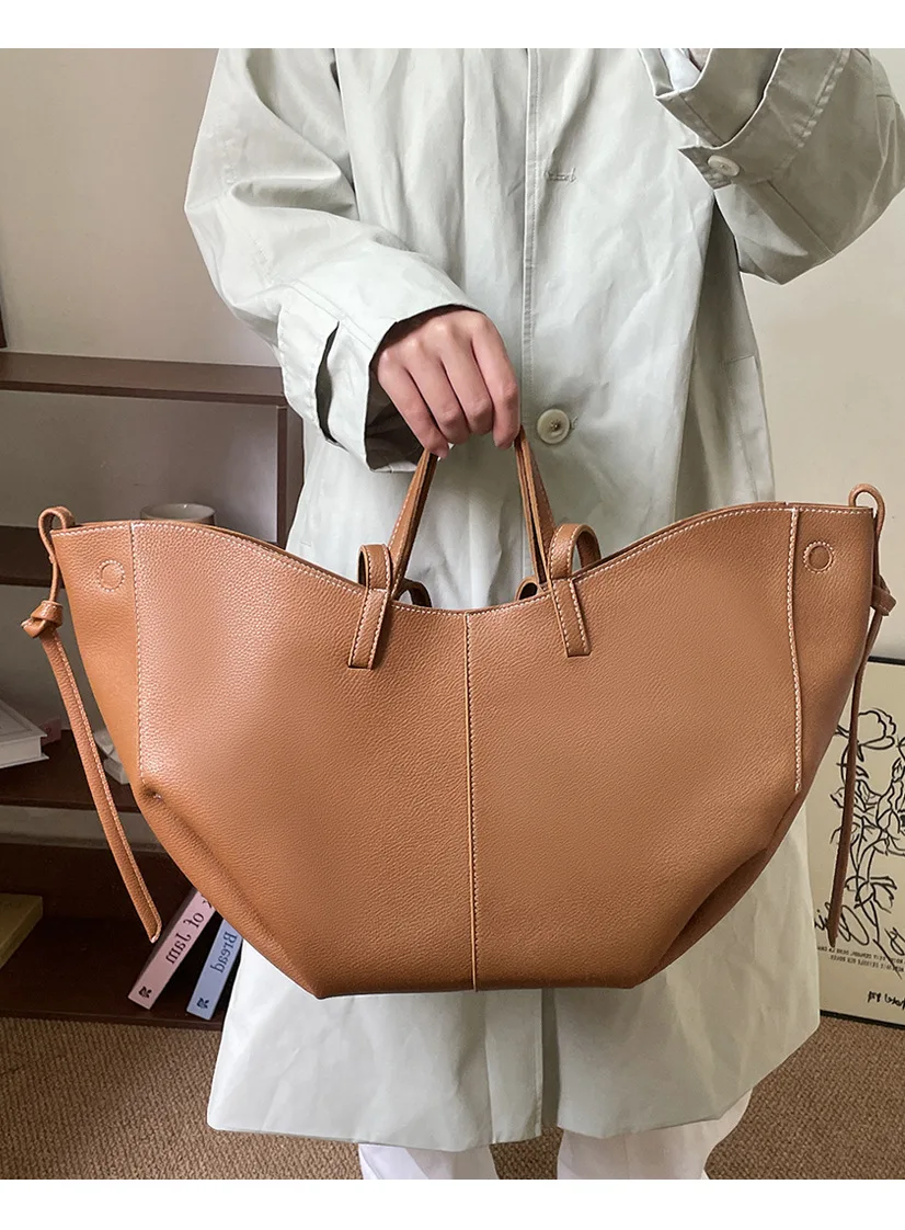 Women Shoulder Bag Luxury Lichee Pattern Designer Handbags Ruched Tote Bags for Women Fashion Shopper Purses Clutch Bags
Women Shoulder Bag Luxury Lichee Pattern Designer Handbags Ruched Tote Bags for Women Fashion Shopper Purses Clutch Bags