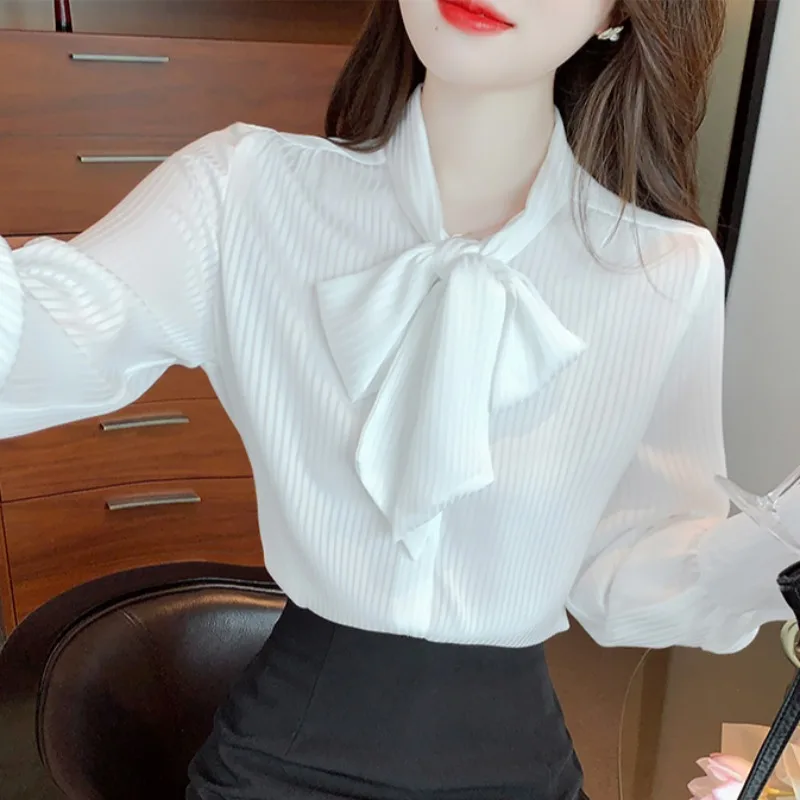 Women's Career Long Sleeve Shirt Knot Design Sensation Fashion White Button up Slim Fit Pure Color Commute Style
Women's Career Long Sleeve Shirt Knot Design Sensation Fashion White Button up Slim Fit Pure Color Commute Style