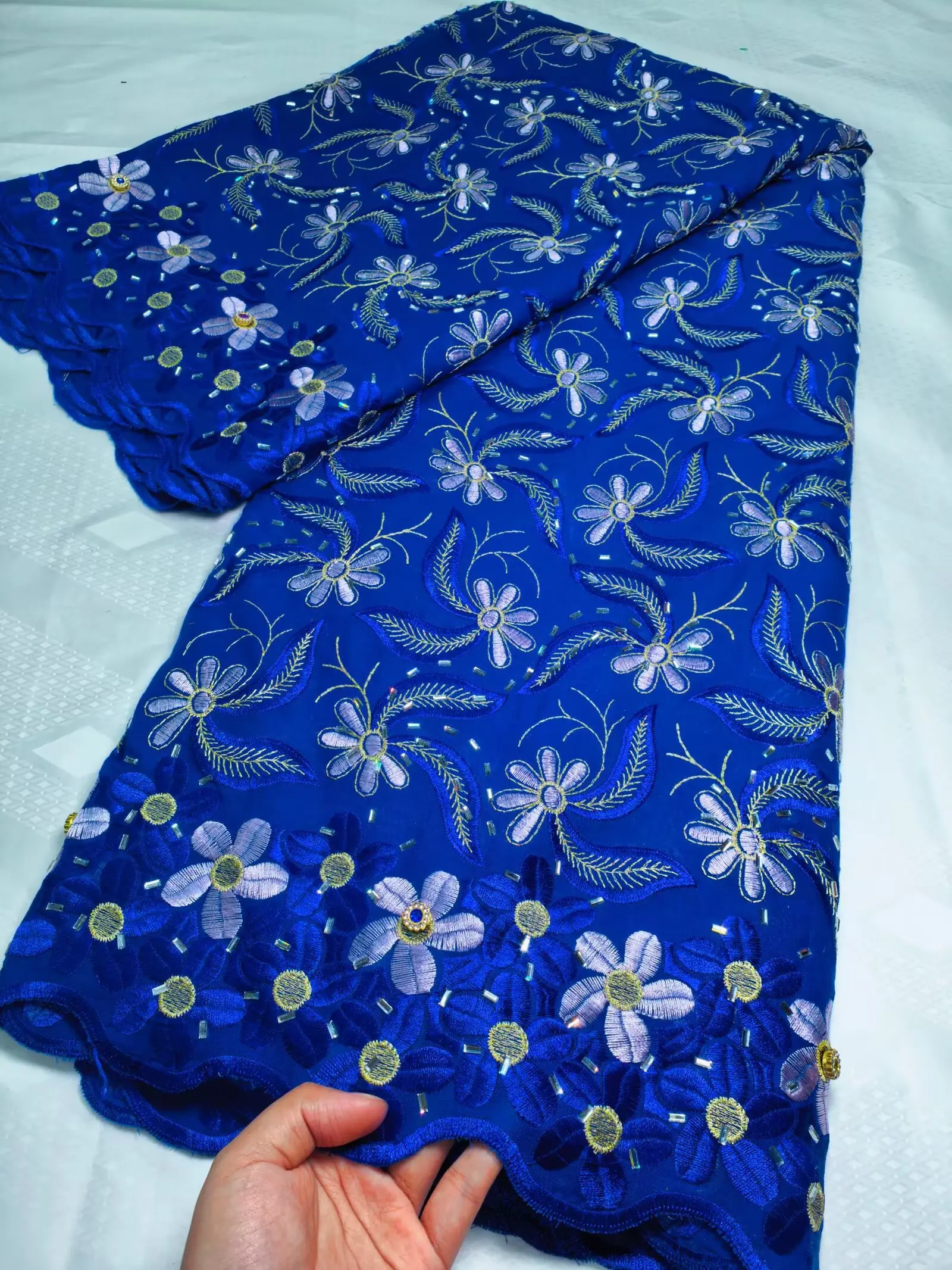 5 Yard Cotton Luxury Lace High Quality Heavy Stones Embroidery African French Fabric Dubai Dry Swiss Voile Lace Fabric Dr M607-1
5 Yard Cotton Luxury Lace High Quality Heavy Stones Embroidery African French Fabric Dubai Dry Swiss Voile Lace Fabric Dr M607-1