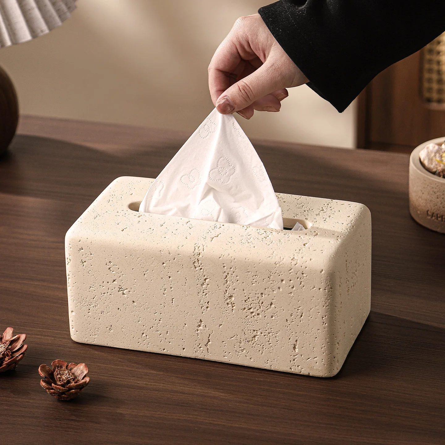 Nordic Stone Texture Paper Box Rectangular Resin Tissue Case Living Room Coffee Table Decoration Quiet Luxury Home Accessories
Nordic Stone Texture Paper Box Rectangular Resin Tissue Case Living Room Coffee Table Decoration Quiet Luxury Home Accessories