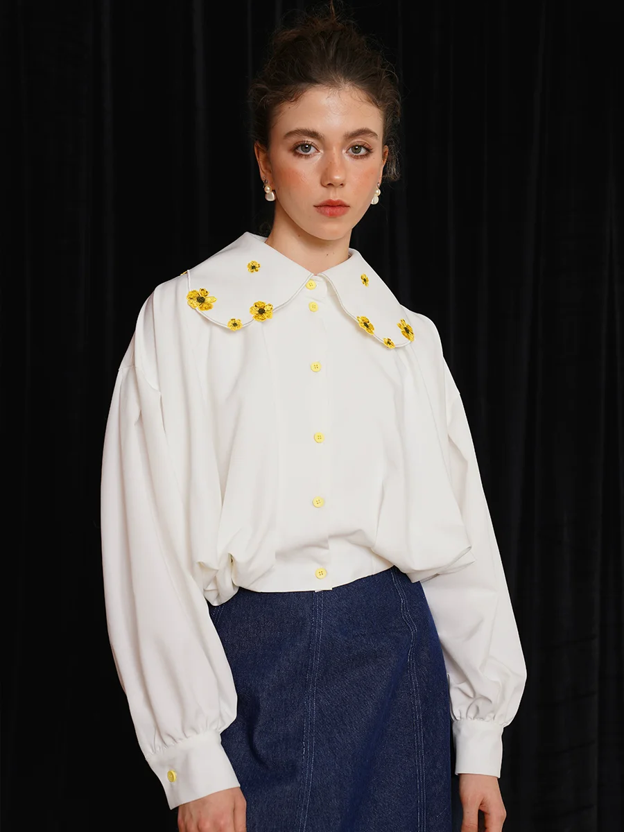 Spring Autumn Original Design Women Vintage Exquisite Little Yellow Flowers Embroidered Black Shirts/Blouse
Spring Autumn Original Design Women Vintage Exquisite Little Yellow Flowers Embroidered Black Shirts/Blouse