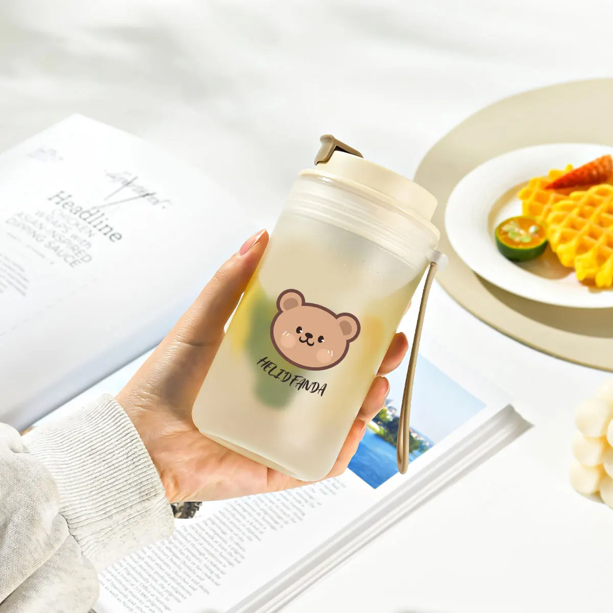 WORTHBUY Спортивный портативный стакан с крышкой Многоразовая пластиковая чашка для воды для студентов, детей, термостойкая герметичная бутылка для воды
WORTHBUY Спортивный портативный стакан с крышкой Многоразовая пластиковая чашка для воды для студентов, детей, термостойкая герметичная бутылка для воды