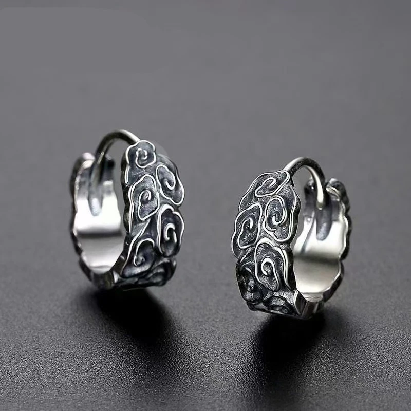 Vintage vintage auspicious cloud pattern men's and women's ear buckles, ethnic style trendy personalized accessories
Vintage vintage auspicious cloud pattern men's and women's ear buckles, ethnic style trendy personalized accessories