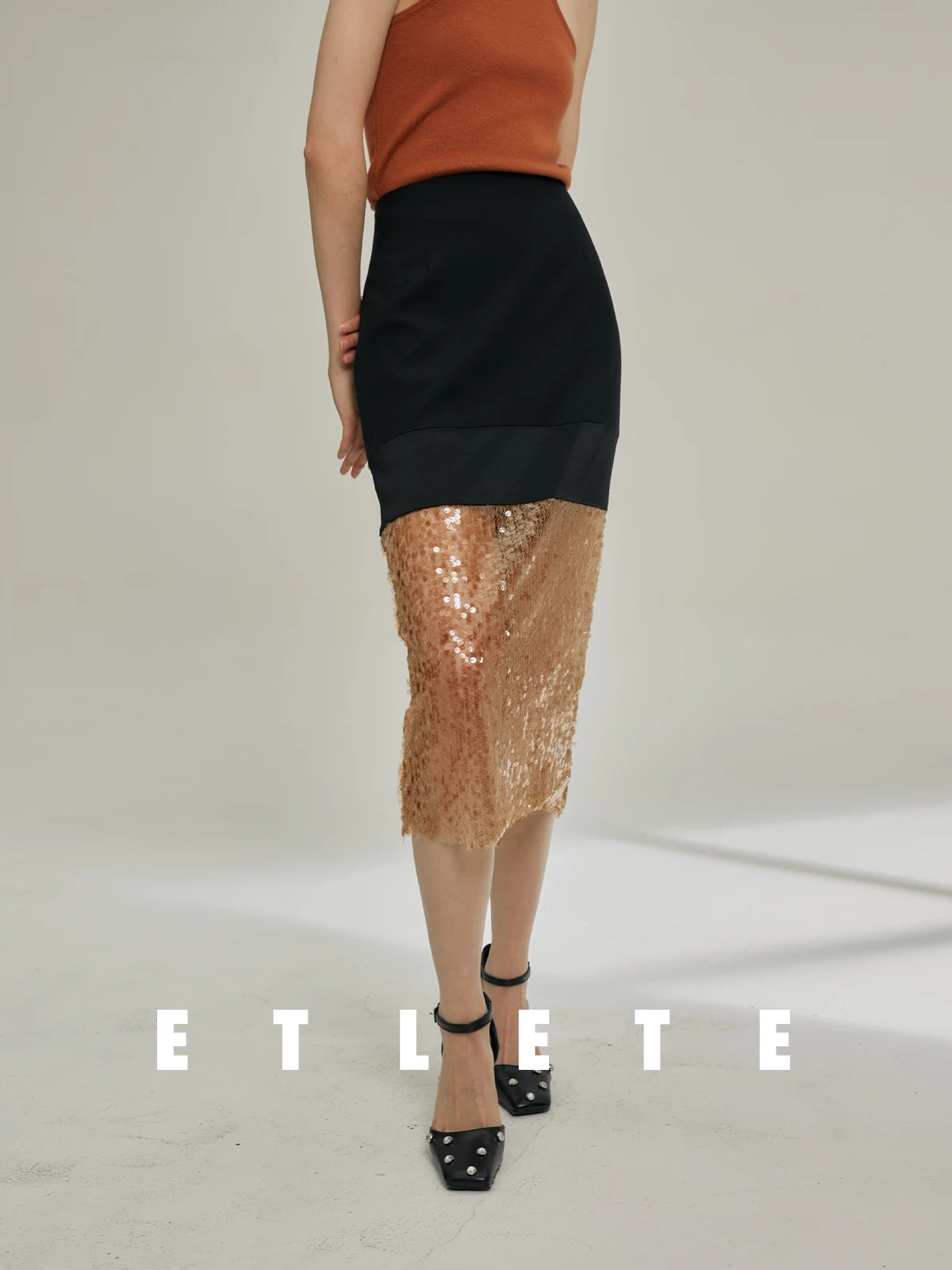 Юбка-миди из смеси шерсти Ele с блестками в стиле пэчворк, прямой крой и высокой талией для женщин, модная юбка в стиле ретро f-длины
Юбка-миди из смеси шерсти Ele с блестками в стиле пэчворк, прямой крой и высокой талией для женщин, модная юбка в стиле ретро f-длины