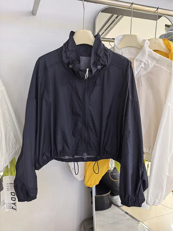 Women's Drawstring Waist Loose Fit Casual Stand Collar UV Protection Outerwear Breathable Comfortable Summer Short Coat
Women's Drawstring Waist Loose Fit Casual Stand Collar UV Protection Outerwear Breathable Comfortable Summer Short Coat