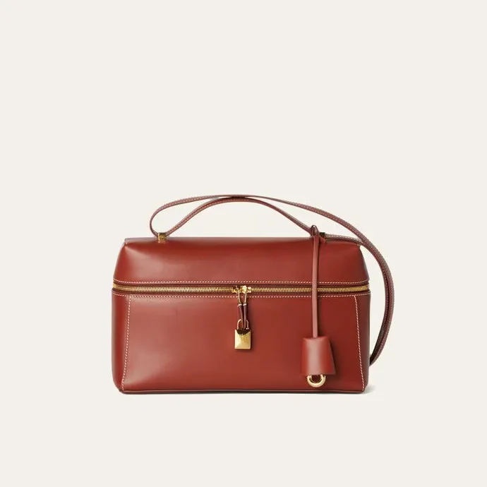 Leather LP27 lunch box bag new ExtraBag niche light luxury handbag high fashion shoulder armpit bag
Leather LP27 lunch box bag new ExtraBag niche light luxury handbag high fashion shoulder armpit bag