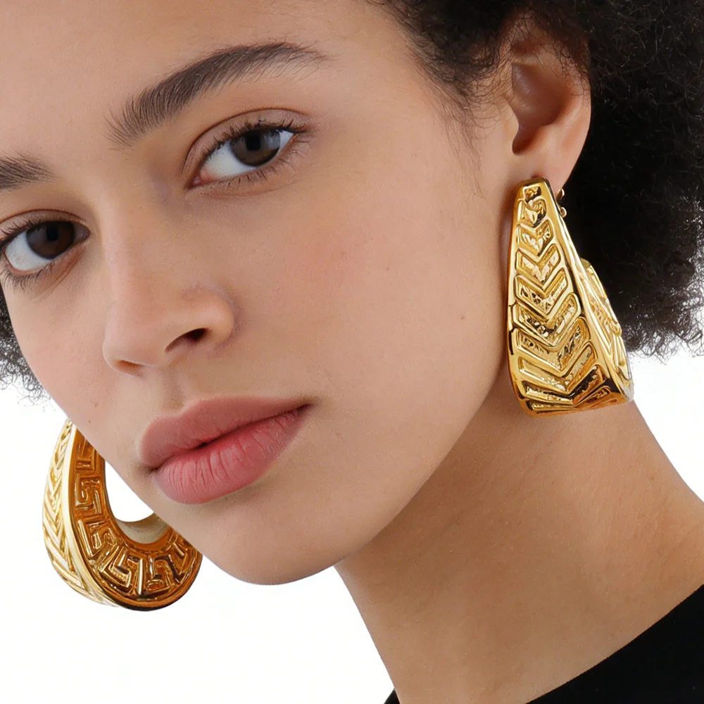 gold color earrings 18K Gold Plated Brass Metal Earwires Vintage Earring Dubai Golden Jewelry Sets Party Wedding Gifts
gold color earrings 18K Gold Plated Brass Metal Earwires Vintage Earring Dubai Golden Jewelry Sets Party Wedding Gifts