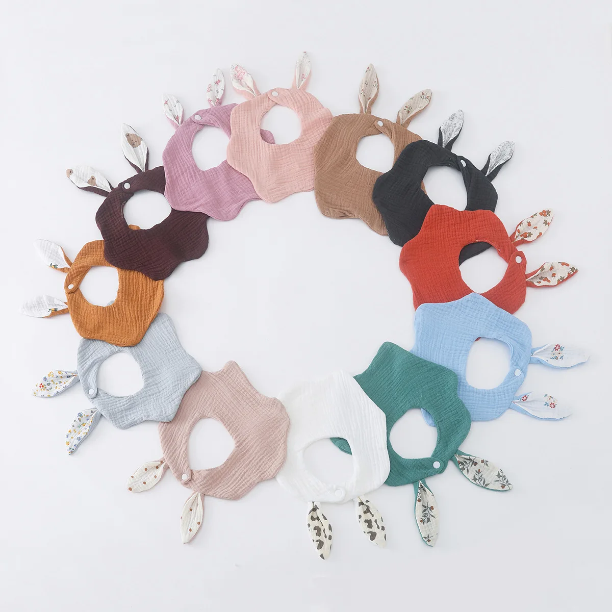 Милые мультяшные кроличьи уши, детские нагрудники, марлевые детские нагрудники, однотонные нагрудники для новорожденных, мягкие ткани для отрыжки для мальчиков и девочек, полотенце для кормления слюны
Милые мультяшные кроличьи уши, детские нагрудники, марлевые детские нагрудники, однотонные нагрудники для новорожденных, мягкие ткани для отрыжки для мальчиков и девочек, полотенце для кормления слюны