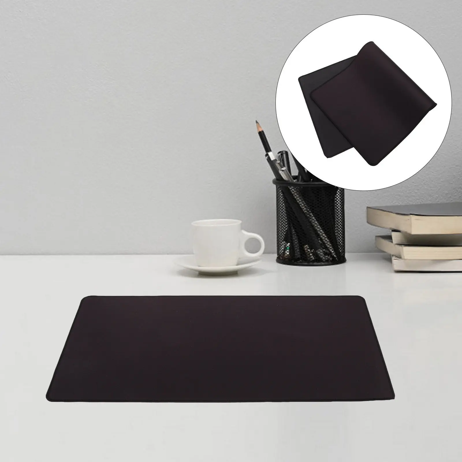 Poker Mat 1 Black Close-up Trick Pad Coin Card Performance Rubber Mats Playing Cards Gaming Table Non-slip Mouse Pad
Poker Mat 1 Black Close-up Trick Pad Coin Card Performance Rubber Mats Playing Cards Gaming Table Non-slip Mouse Pad