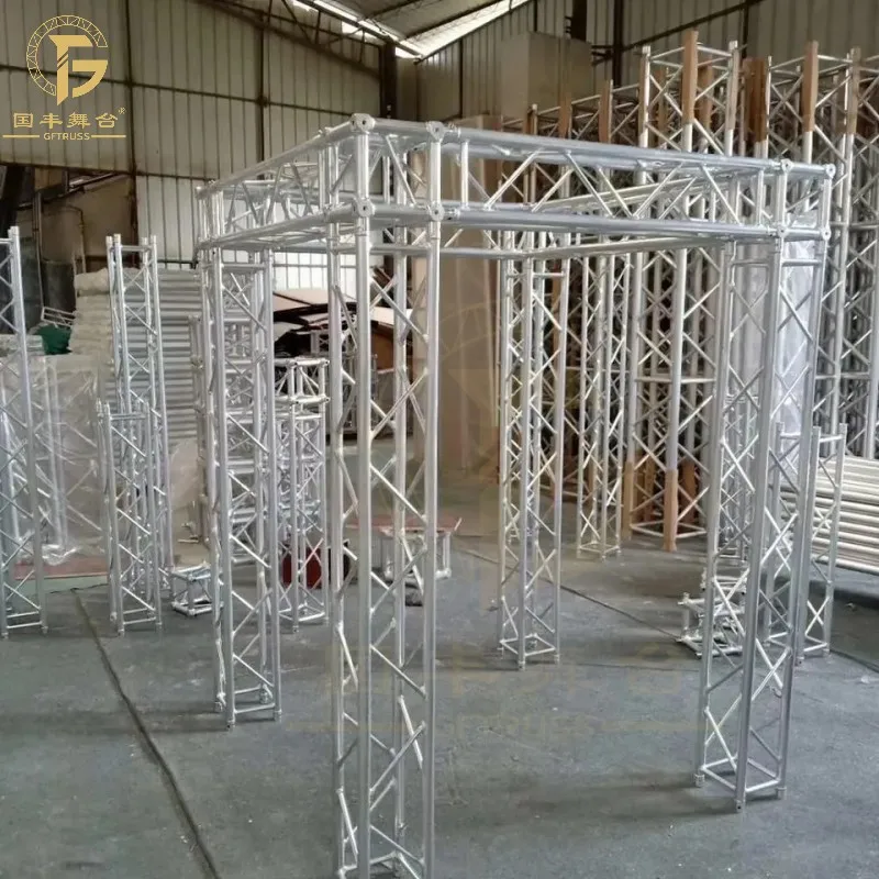 Custom Design Outdoor Square Spigot Lighting Stage Aluminum Truss System Display for Concert Event
Custom Design Outdoor Square Spigot Lighting Stage Aluminum Truss System Display for Concert Event