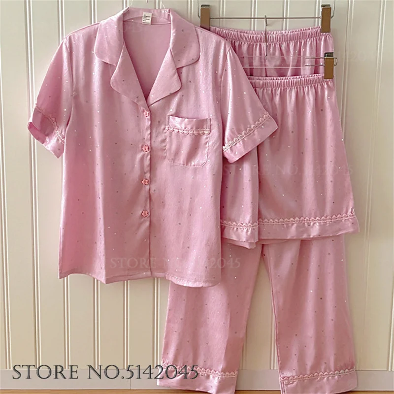 Spring Summer New Female 3Pcs Pajamas Set Loungewear Sexy Pink Lace Trim Sequin Sleepwear Trouser Suits Loose Satin Homewear Pjs
Spring Summer New Female 3Pcs Pajamas Set Loungewear Sexy Pink Lace Trim Sequin Sleepwear Trouser Suits Loose Satin Homewear Pjs