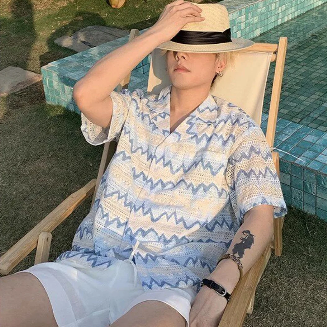 Casual Style Cuban Collar Hollow out Knitted Short Sleeve Men's Shirt Beach Vacation Striped Breathable Loose Fit Polyester
Casual Style Cuban Collar Hollow out Knitted Short Sleeve Men's Shirt Beach Vacation Striped Breathable Loose Fit Polyester
