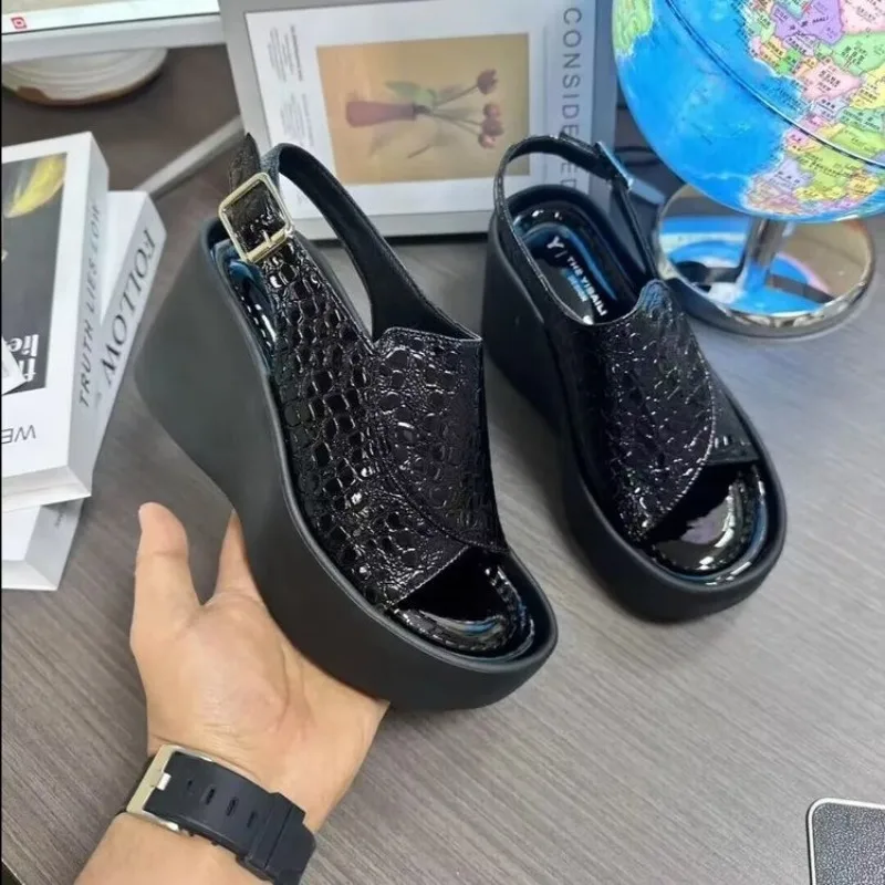 Coarse Heeled Sandals for Women in The Summer of2026versatile New Style Simple Sponge Cake Thick Soled Wedge Heel Buckle Sandals
Coarse Heeled Sandals for Women in The Summer of2026versatile New Style Simple Sponge Cake Thick Soled Wedge Heel Buckle Sandals