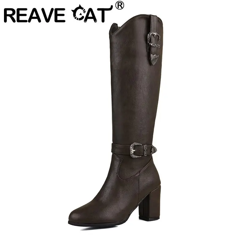 REAVE CAT Британские женские сапоги до колена с круглым носком на блочном каблуке 7,5 см, размер 51, 52, модная обувь для верховой езды
REAVE CAT Британские женские сапоги до колена с круглым носком на блочном каблуке 7,5 см, размер 51, 52, модная обувь для верховой езды
