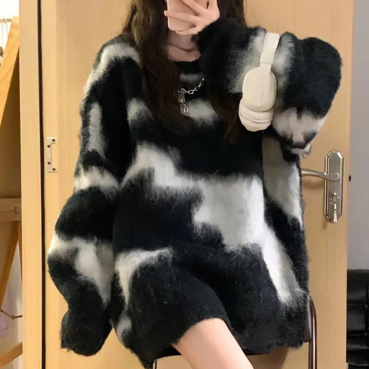 Women Pullovers Sweaters Striped Full Sleeve Round Neck Thick Loose Casual Jumpers Knitted Tops Splice Autumn Winter 2024
Women Pullovers Sweaters Striped Full Sleeve Round Neck Thick Loose Casual Jumpers Knitted Tops Splice Autumn Winter 2024