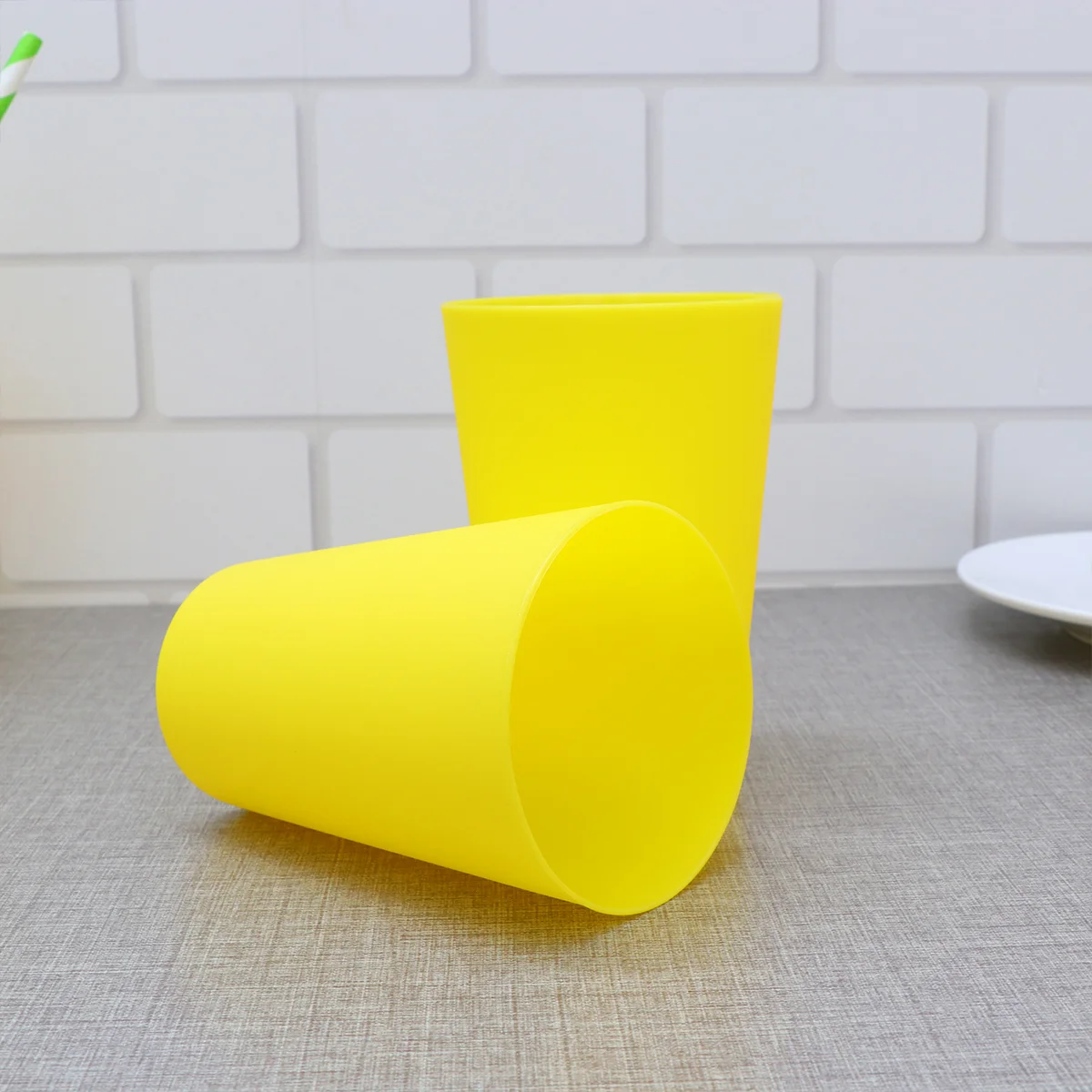 12pcs Plastic Cup Juice Cups Party Thickness Cups Drinking Cups Party Supplies Stacked Cup Yellow plastic party cups
12pcs Plastic Cup Juice Cups Party Thickness Cups Drinking Cups Party Supplies Stacked Cup Yellow plastic party cups