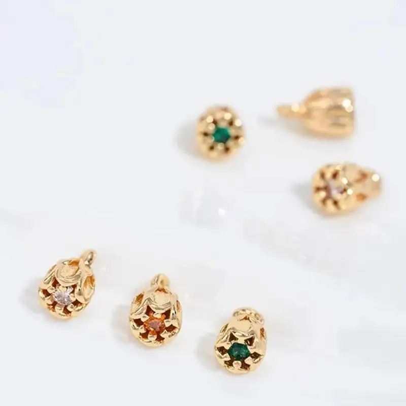 14K Bag Gold Inlay Color Zirconium Small Flower Bract Pendant Small Lotus Drop Pendant DIY Handmade Jewelry Pendant
14K Bag Gold Inlay Color Zirconium Small Flower Bract Pendant Small Lotus Drop Pendant DIY Handmade Jewelry Pendant
