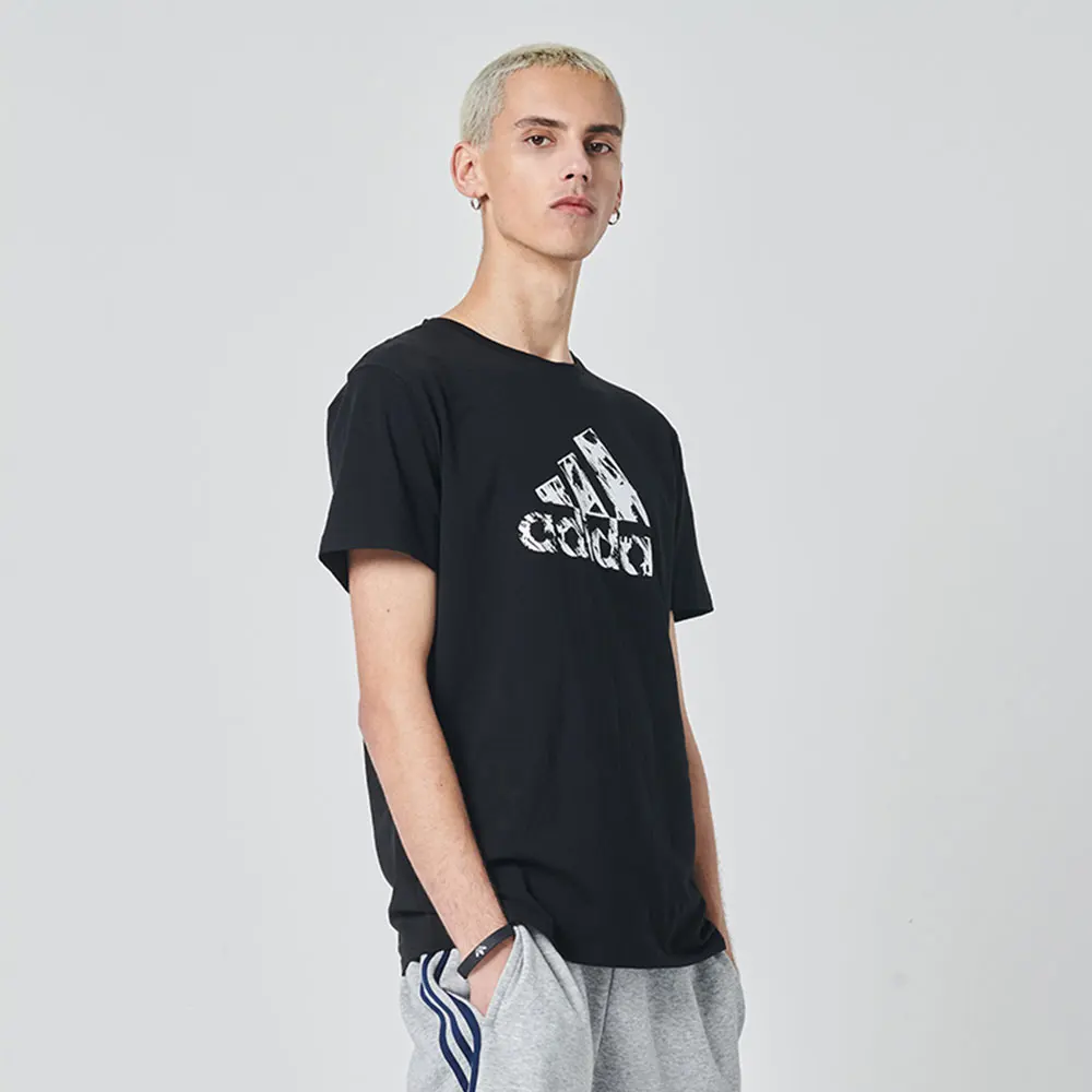 Adidas Men's Black Graphic T - Shirt, Short Sleeve, Crew Neck, for Casual Daily Wear
Adidas Men's Black Graphic T - Shirt, Short Sleeve, Crew Neck, for Casual Daily Wear