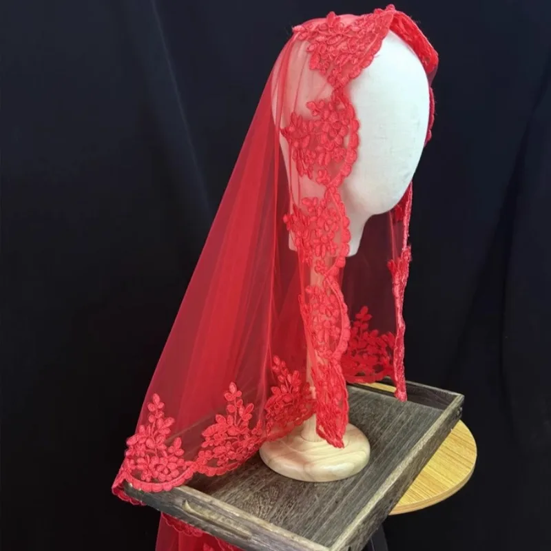 Свадебная красная фата невесты, винтажная квадратная кружевная фата на голову
Свадебная красная фата невесты, винтажная квадратная кружевная фата на голову