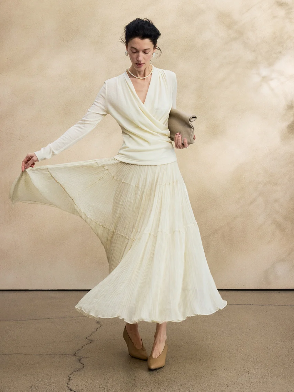 Elegant Long Handmade Pleated Skirt MANNALA Q9435 A-Line Midi Skirt High Density Splicing Piano Pleat Women's Fashion
Elegant Long Handmade Pleated Skirt MANNALA Q9435 A-Line Midi Skirt High Density Splicing Piano Pleat Women's Fashion