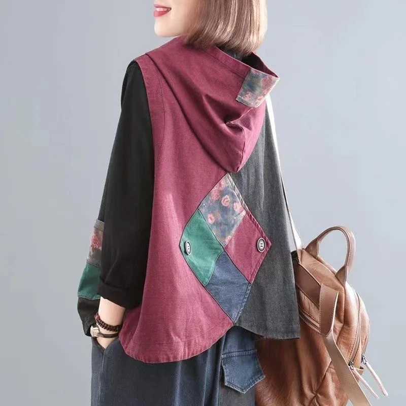 New Chinese Style Denim Vest Jacket for Women in the Spring Autumn of 2025 Fashionable and Western-Style Reduced Camisole Top WF
New Chinese Style Denim Vest Jacket for Women in the Spring Autumn of 2025 Fashionable and Western-Style Reduced Camisole Top WF