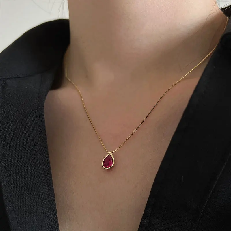 Silvology Real 925 Sterling Silver Water Drop Red Corundum Pendant Necklace for Women Natural Stone Minimalist Luxury Jewelry
Silvology Real 925 Sterling Silver Water Drop Red Corundum Pendant Necklace for Women Natural Stone Minimalist Luxury Jewelry
