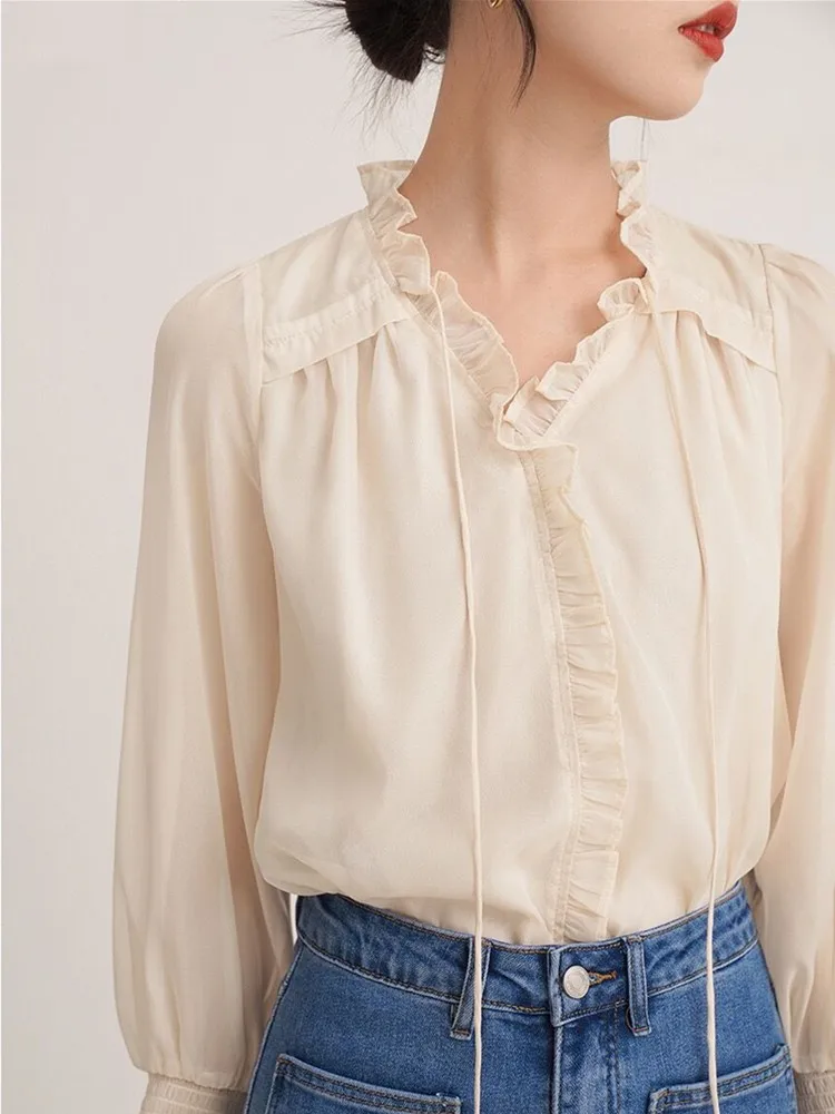 Women Fashion Casual Vintage Thin Breathable Shirt Rayon V-neck Ruffled Long Sleeved Top 2024 New Summer Sunscreen Shirt Blouses
Women Fashion Casual Vintage Thin Breathable Shirt Rayon V-neck Ruffled Long Sleeved Top 2024 New Summer Sunscreen Shirt Blouses
