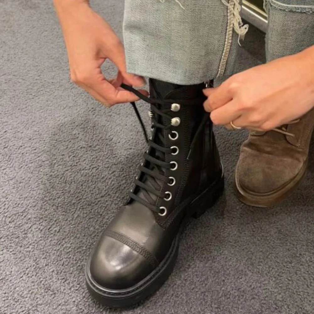 NIGO Women's Fall And Winter Leather Thick Bottom Heightened Rider Boots Moto Hundred Basic Temperament Short Boots #NGTOP11619
NIGO Women's Fall And Winter Leather Thick Bottom Heightened Rider Boots Moto Hundred Basic Temperament Short Boots #NGTOP11619
