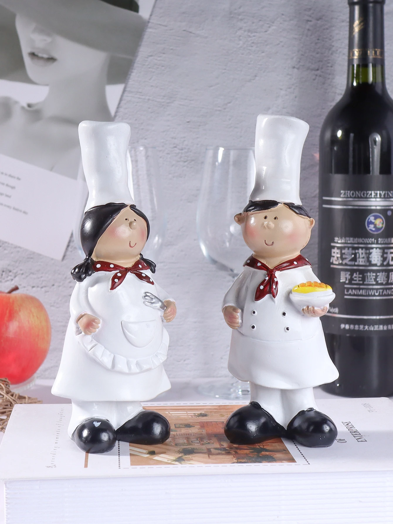 Set of 2 Cute Chef Couple Resin Figurines, Cartoon Kitchen Statues for Restaurant Cafe & Home Decor
Set of 2 Cute Chef Couple Resin Figurines, Cartoon Kitchen Statues for Restaurant Cafe & Home Decor